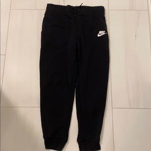 black nike sweatpants
